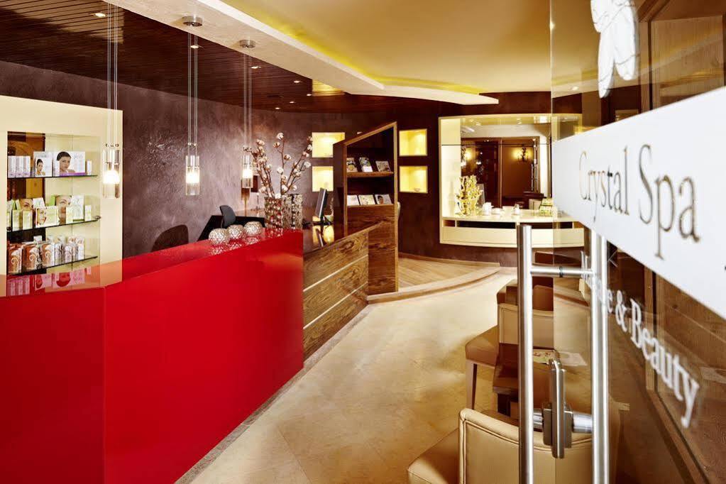 Berghof Crystal & Sports Tux